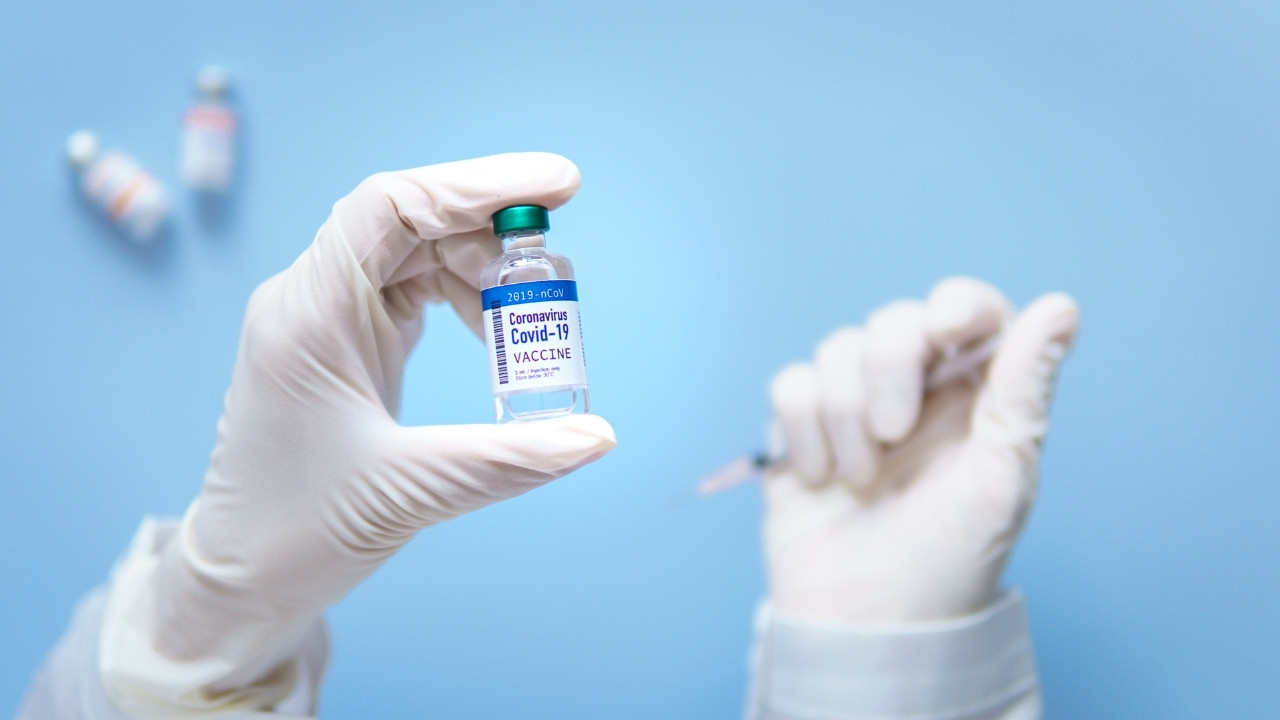 Perché non bisogna eliminare l’obbligo vaccinale anti Covid per il personale sanitario